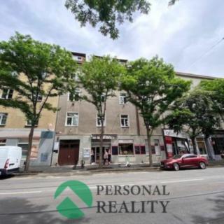 Pronájem obchodu 550 m² Praha