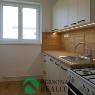 Pronájem bytu 2+1 50 m² Litoměřice Předměstí, Smetanova