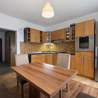 Prodej bytu 3+1 65 m² Ostrava Dubina, Antonína Poledníka