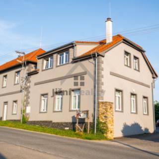 Prodej hotelu a penzionu 1 500 m² Slabčice Nemějice