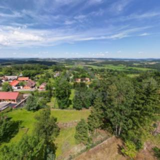 Prodej stavební parcely 421 m² Bušanovice Horní Nakvasovice