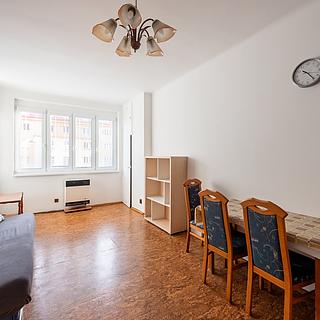 Pronájem bytu 2+kk 50 m² Praha Dejvice, Jugoslávských partyzánů