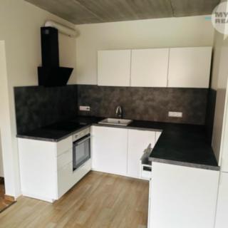 Prodej bytu 2+kk 72 m² Kladno