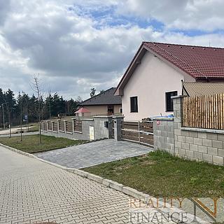 Pronájem rodinného domu 121 m&sup2; Hradec