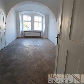 Pronájem bytu 2+kk 62 m² Plzeň