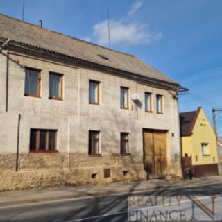 Prodej rodinného domu 260 m² Kožlany