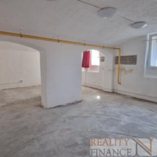 Pronájem obchodu 80 m² Plzeň Jižní Předměstí, Klatovská třída
