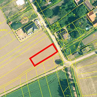 Prodej stavební parcely 655 m² Lhotka u Radnic