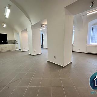 Pronájem obchodu 65 m² Český Krumlov