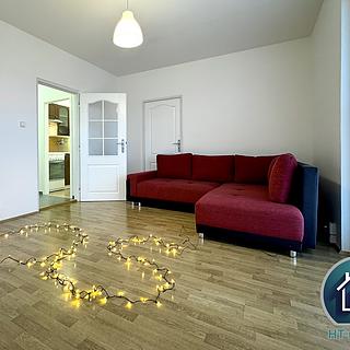 Pronájem bytu 3+1 68 m² Český Krumlov Nádražní Předměstí, Za Nádražím