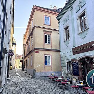 Pronájem bytu 1+1 63 m² Český Krumlov Vnitřní Město, Soukenická