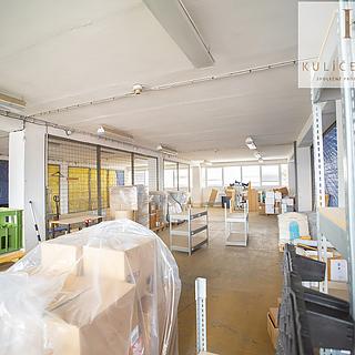 Pronájem skladu 127 m&sup2; Praha