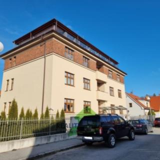 Pronájem bytu 2+kk 59 m² Český Krumlov