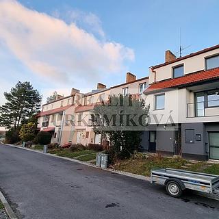 Prodej rodinného domu, 200m²