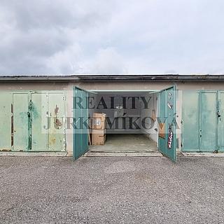 Pronájem garáže 16 m² České Budějovice 7, Papírenská