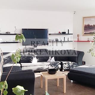 Pronájem bytu 1+kk, garsoniery 25 m² České Budějovice
