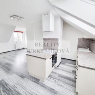 Pronájem bytu 3+kk 96 m² Pištín Pašice