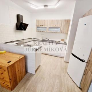 Prodej bytu 3+kk 80 m² Chýnov