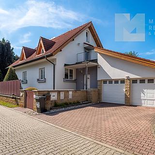 Prodej rodinného domu 290 m² Brno, Výholec