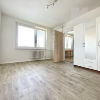 Pronájem bytu 2+1 60 m² Rosice, Kaštanová