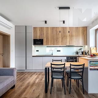 Prodej bytu 3+kk 67 m² Holubice