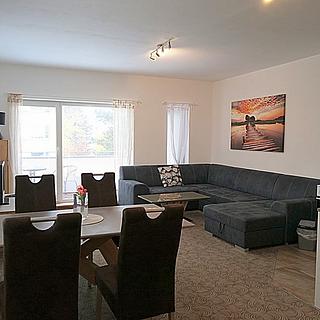 Pronájem bytu 2+kk 50 m² Hradec Králové