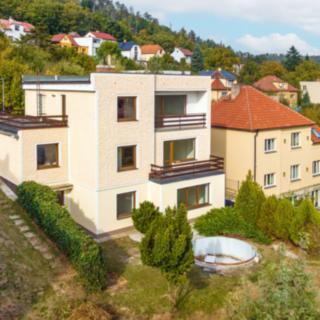 Prodej rodinného domu 307 m² Praha Radotín, Zderazská