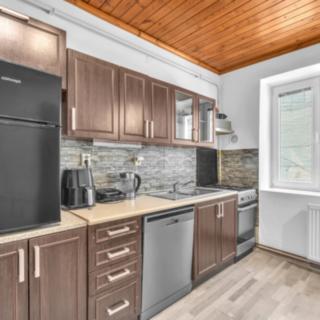 Prodej bytu 2+1 70 m² Hostinné