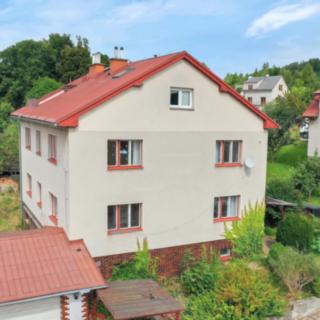 Prodej rodinného domu 260 m² Stará Paka