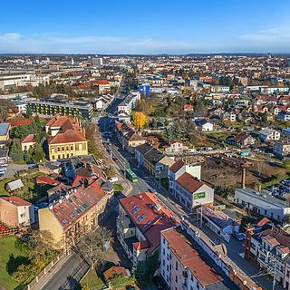 Pronájem bytu 2+1 61 m² Hradec Králové