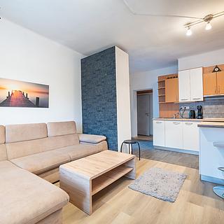 Prodej rodinného domu 270 m&sup2; Jaroměř