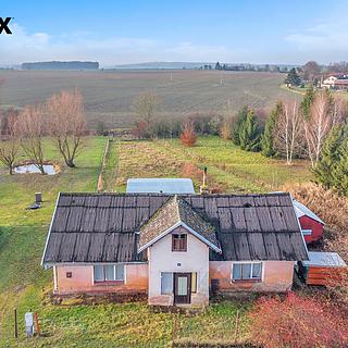 Prodej stavební parcely 1 616 m² Vrbice Stříbrnice