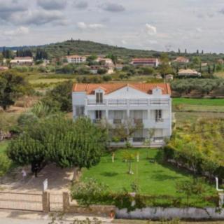 Prodej hotelu, penzionu, 330m²