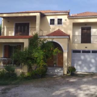 Prodej rodinného domu, 200m²