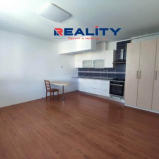 Pronájem bytu 1+kk a garsoniéry 27 m² Svitavy Předměstí, Československé armády