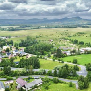 Prodej komerčního pozemku 25 000 m² Česká Lípa Dobranov