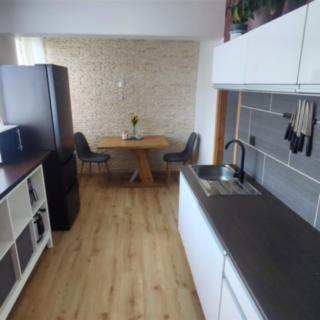 Prodej bytu 3+1 71 m² Sazená