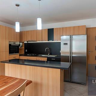 Prodej rodinného domu 160 m² Jaroměřice nad Rokytnou, Březinova