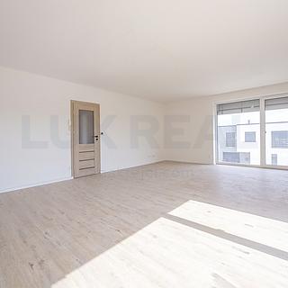 Pronájem bytu 2+kk 71 m² Želešice