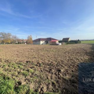 Prodej stavební parcely 1 190 m² Syrovice