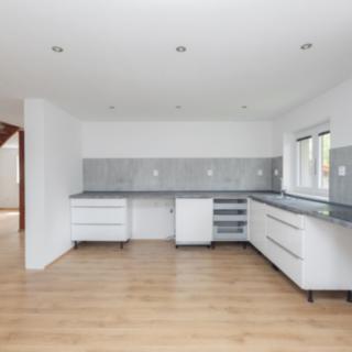 Prodej rodinného domu 183 m² Samopše Budín