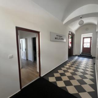 Pronájem bytu 2+kk 35 m² Praha