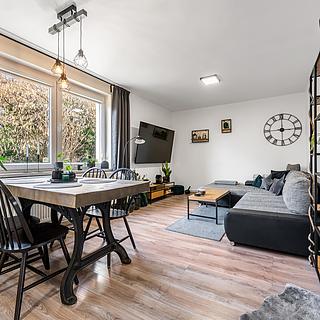 Prodej bytu 4+kk 73 m² Uhlířská Lhota