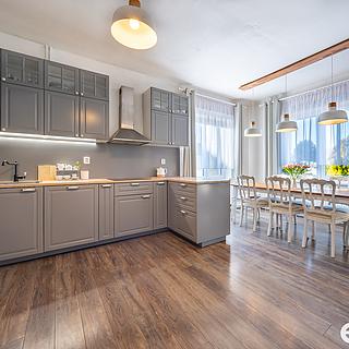 Prodej rodinného domu 256 m&sup2; Všejany