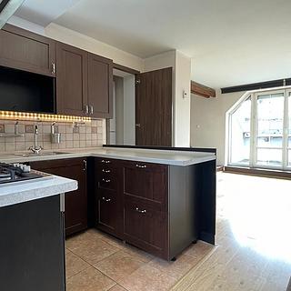 Pronájem bytu 3+kk 94 m² Kolín