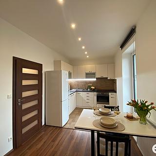 Pronájem bytu 2+kk 46 m² Mladá Boleslav Čejetice, Koněvova