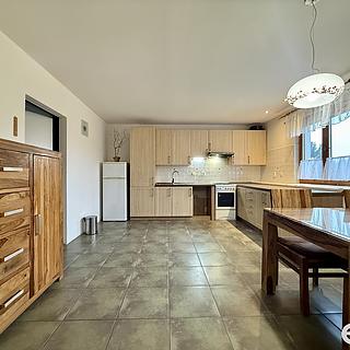 Pronájem bytu 2+1 100 m² Kolín V, U Borků