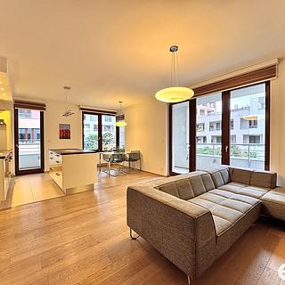 Pronájem bytu 3+kk 85 m² Praha