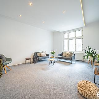Prodej bytu 2+1 90 m&sup2; Hradec Králové
