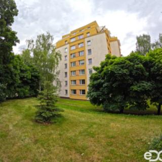 Pronájem bytu 2+kk 45 m² Praha Kobylisy, Šimůnkova